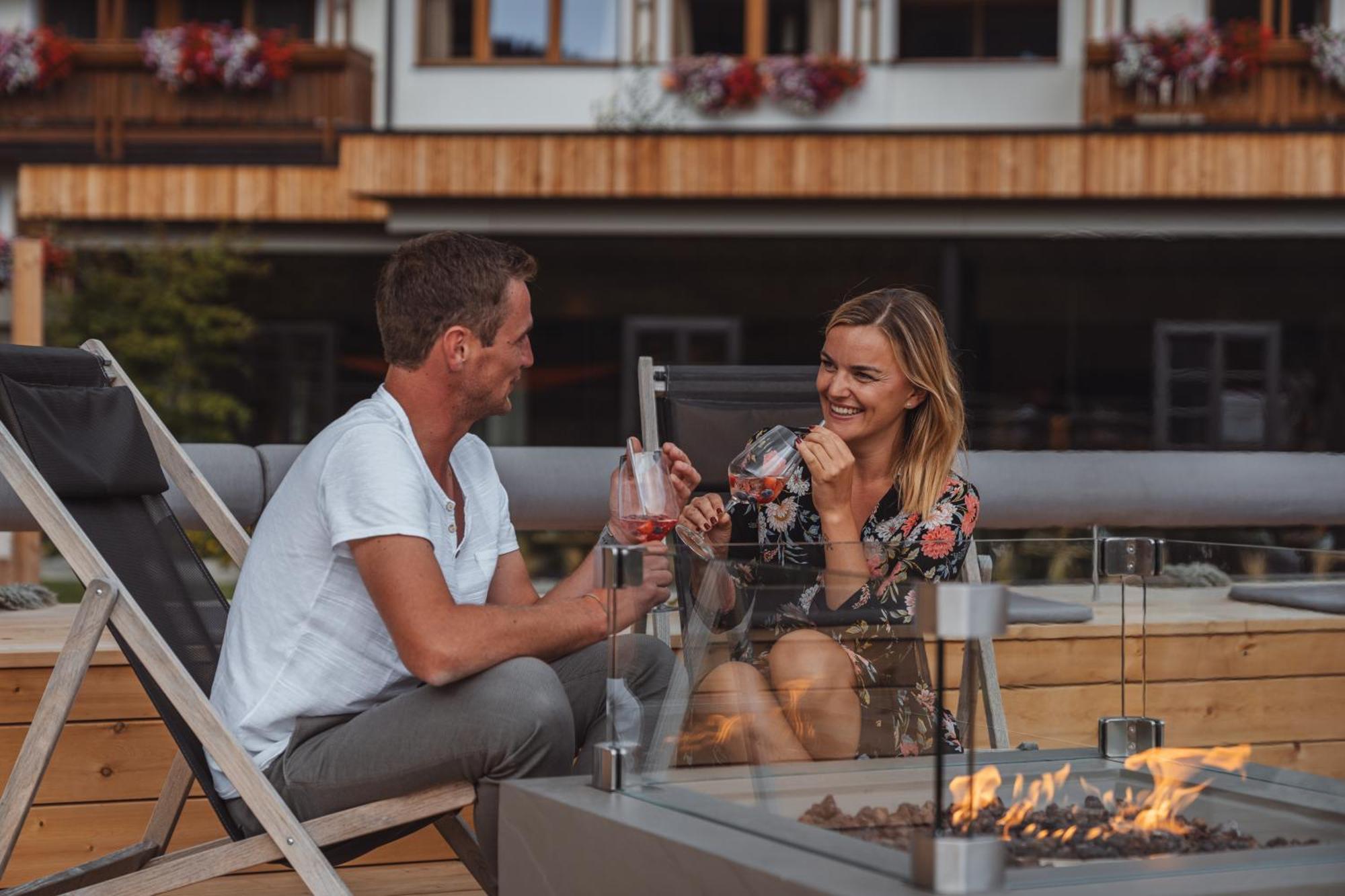 Familienhotel Huber Valles Eksteriør billede